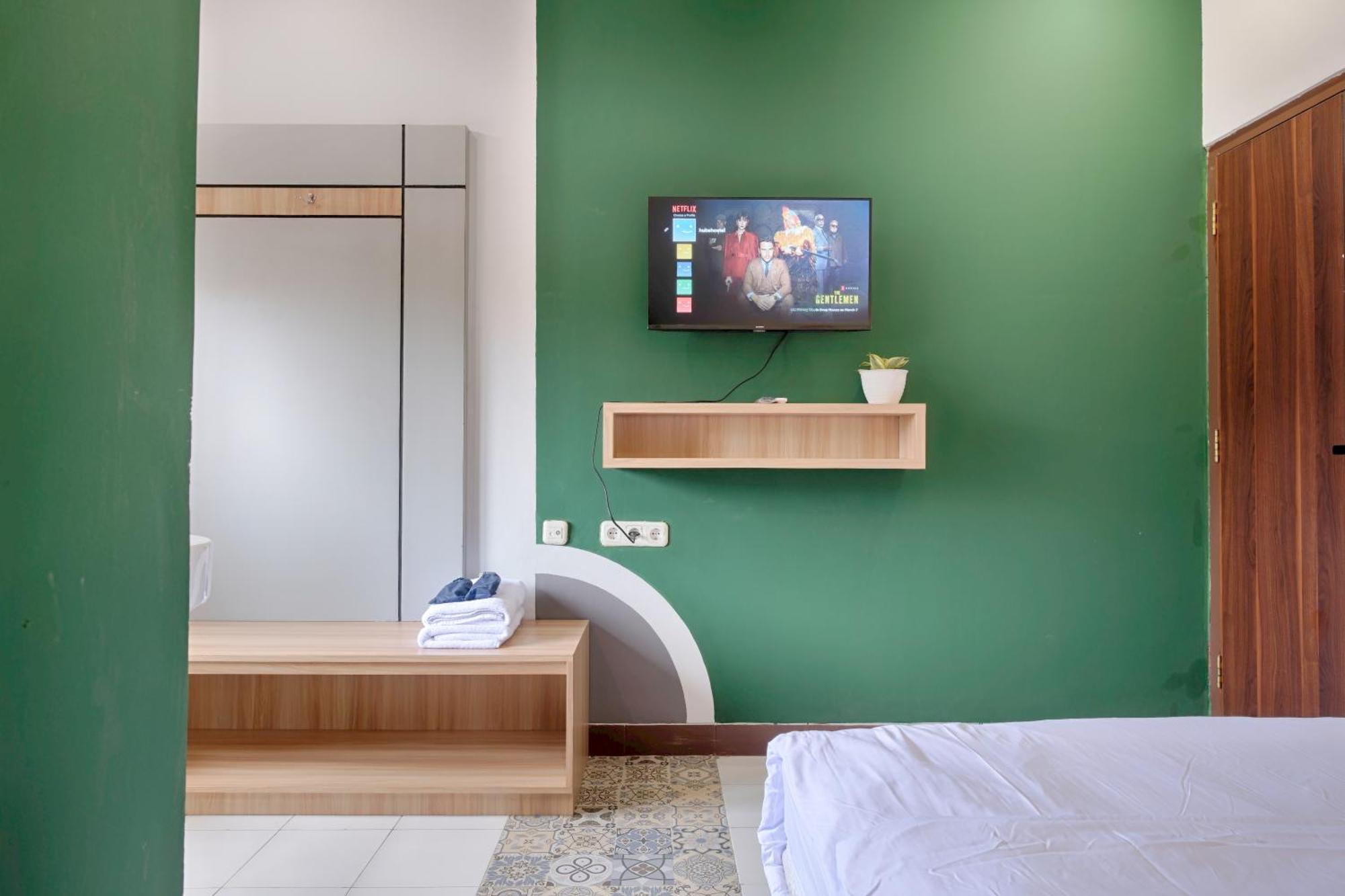 Hostel Hubs *